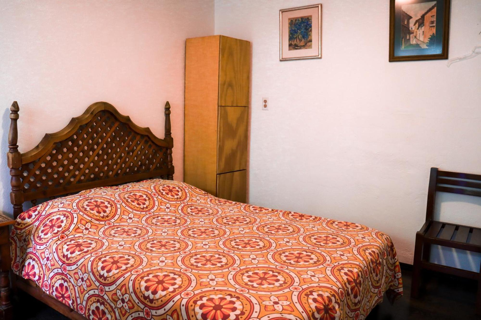 Hostal Cuija Coyoacan Berlin 268 Coyoacan Ciudad de México Exterior foto
