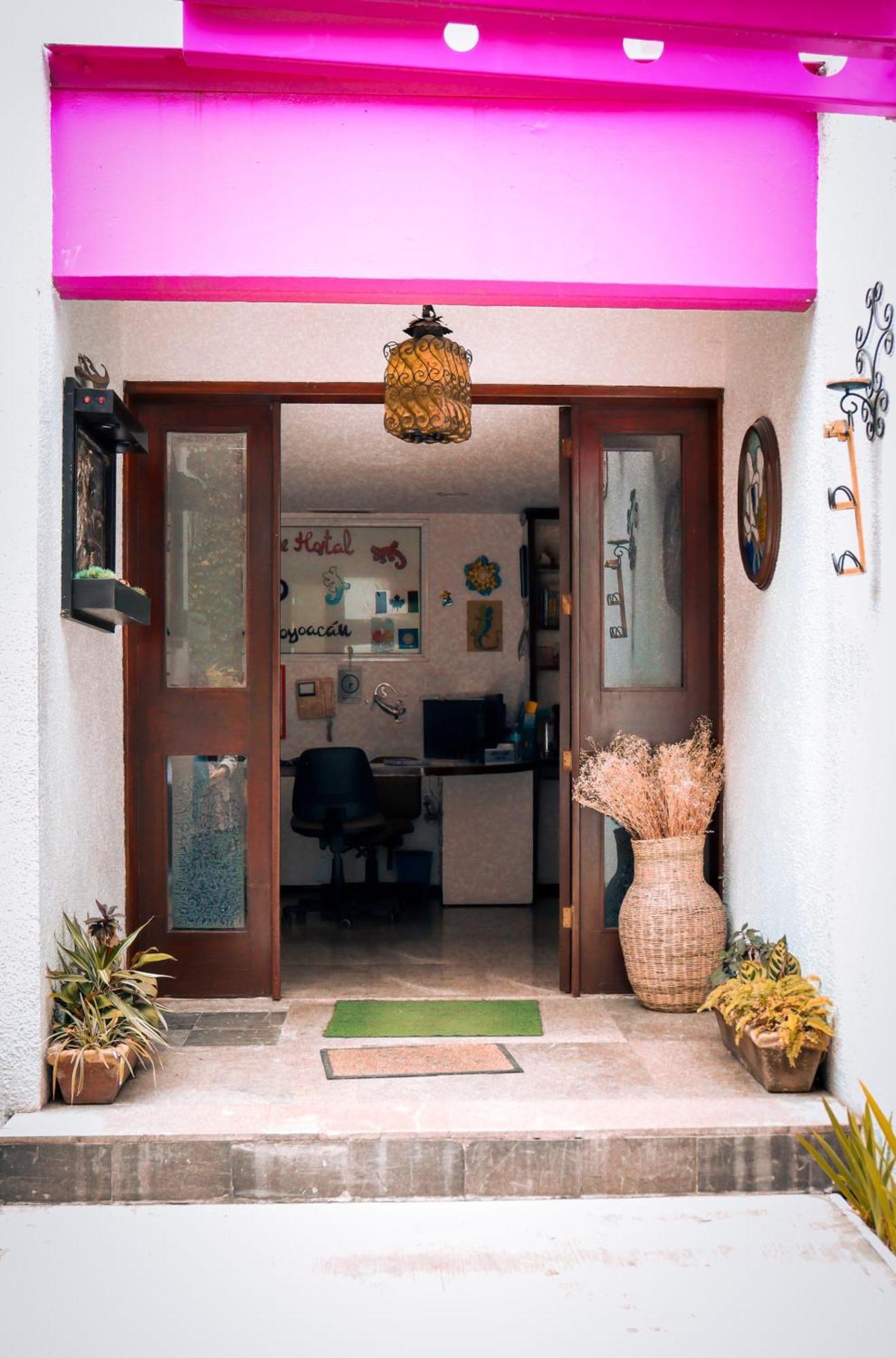 Hostal Cuija Coyoacan Berlin 268 Coyoacan Ciudad de México Exterior foto