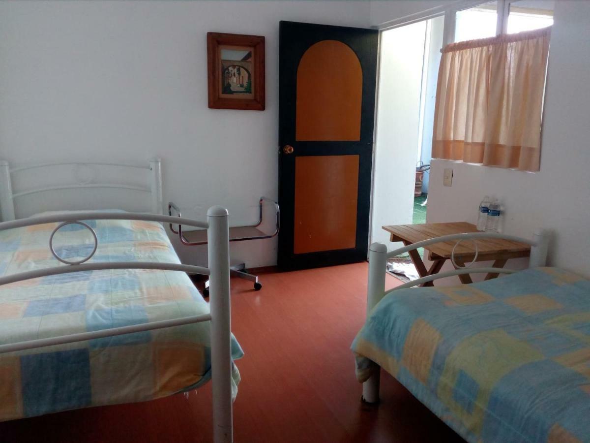 Hostal Cuija Coyoacan Berlin 268 Coyoacan Ciudad de México Exterior foto